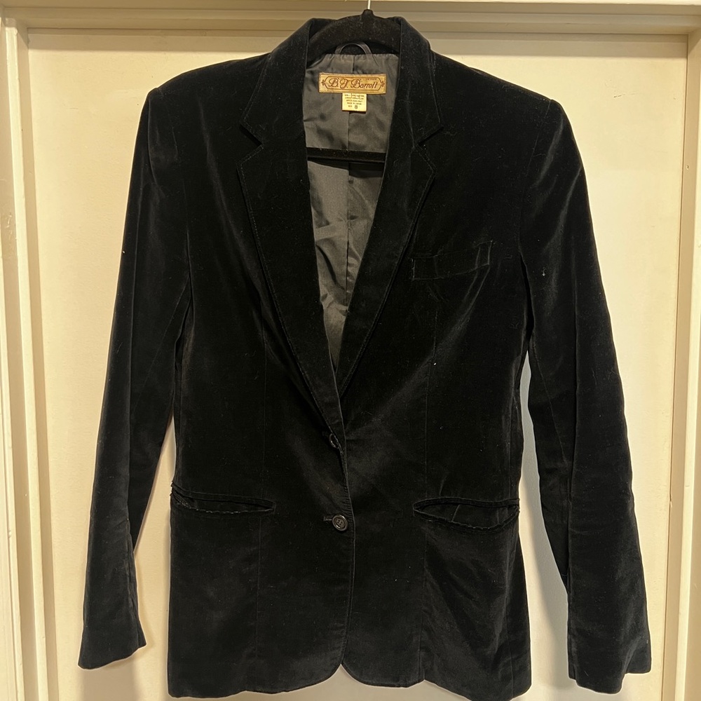 Elegant Midnight Blue/Black Velvet Blazer